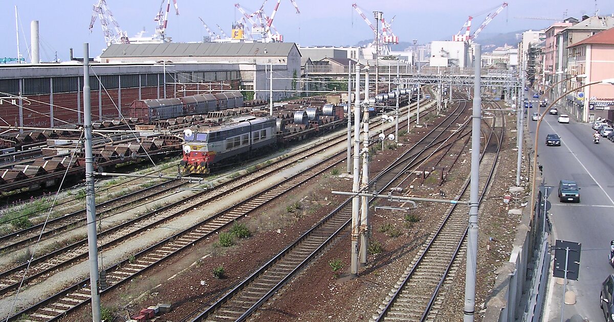 Bahnhof Genova Sestri Ponente Aeroporto In Genua Italien Sygic Travel