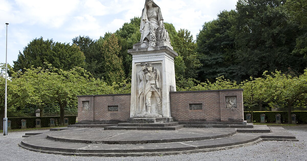 Cimeti Re Militaire Belge De Marchovelette Namur Belgi Belgique