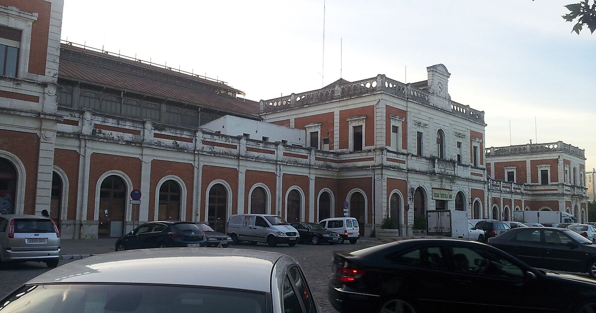 Mercado De Abastos Puerta De La Carne En Nervi N Sevilla Espa A