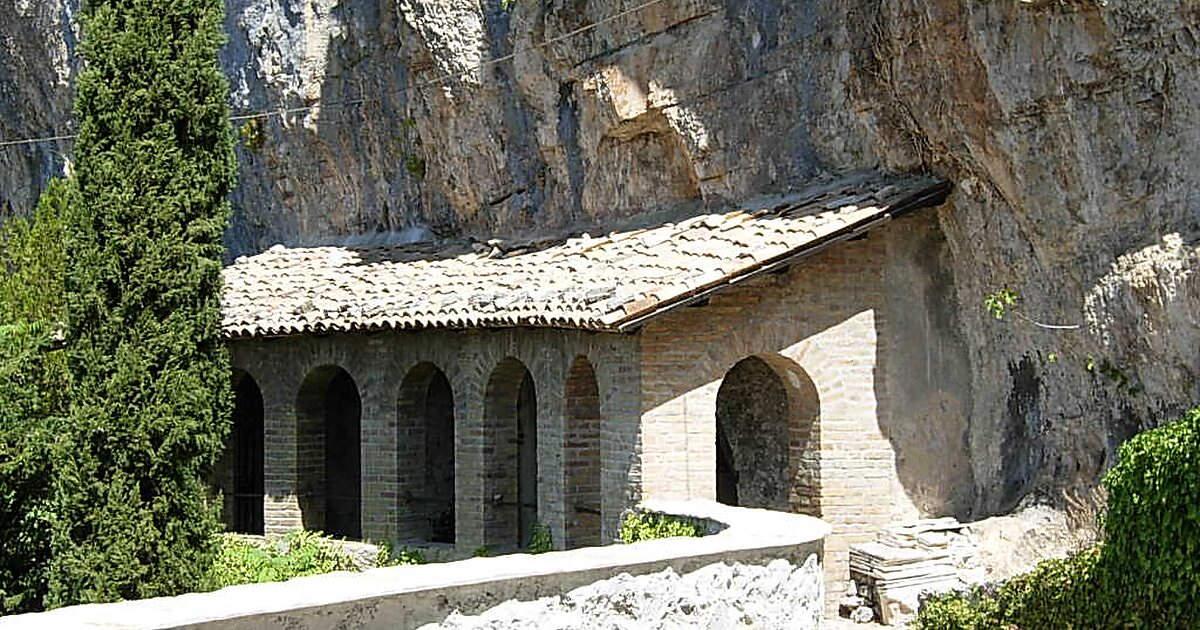 Hermitage Of Sant Onofrio Al Morrone In Sulmona Italy Sygic Travel