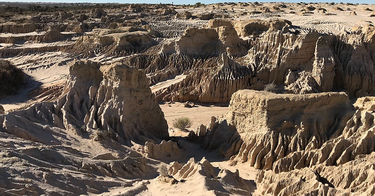 Lake Mungo in New South Wales, Australia | Tripomatic