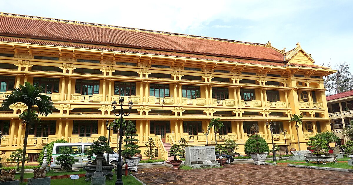 national museum of vietnamese history