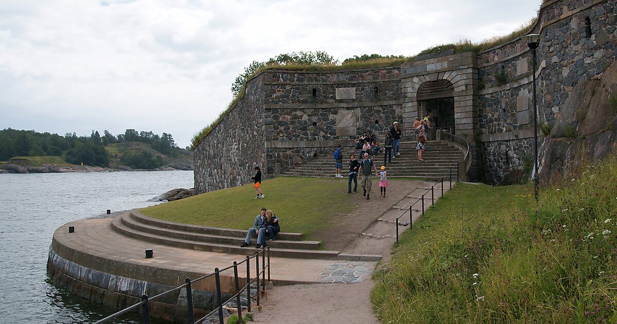 King's Gate in Suomenlinna, Helsinki, Finland | Sygic Travel