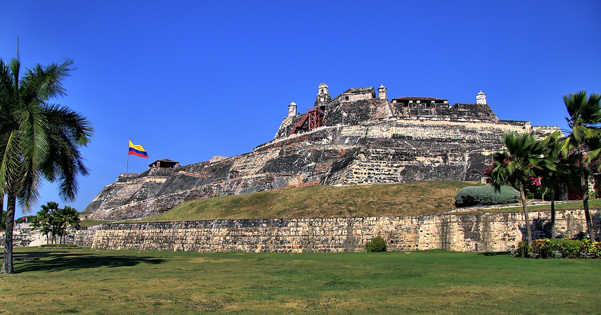 San Felipe Castle in Cartagena, Colombia | Tripomatic