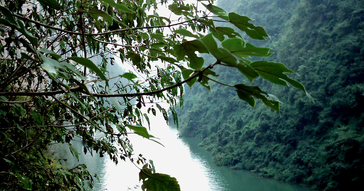 Qutang Gorge in Fengjie County, China | Tripomatic