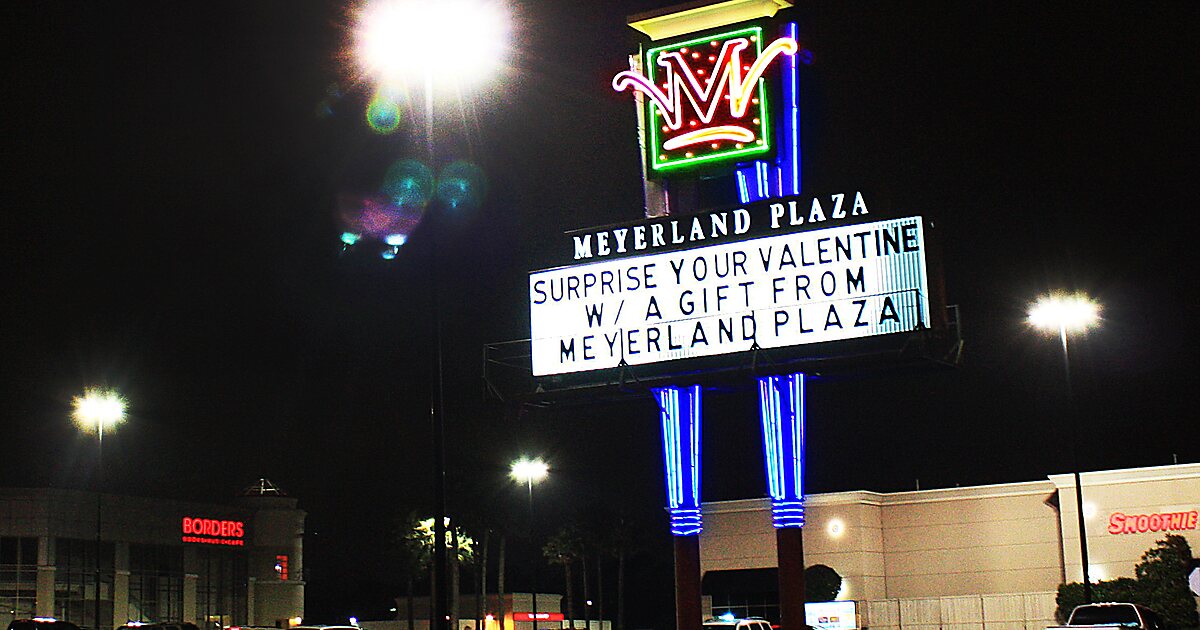 Meyerland Plaza In Meyerland, Houston | Sygic Travel