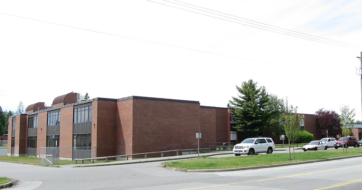 Semiahmoo Secondary School In Surrey 