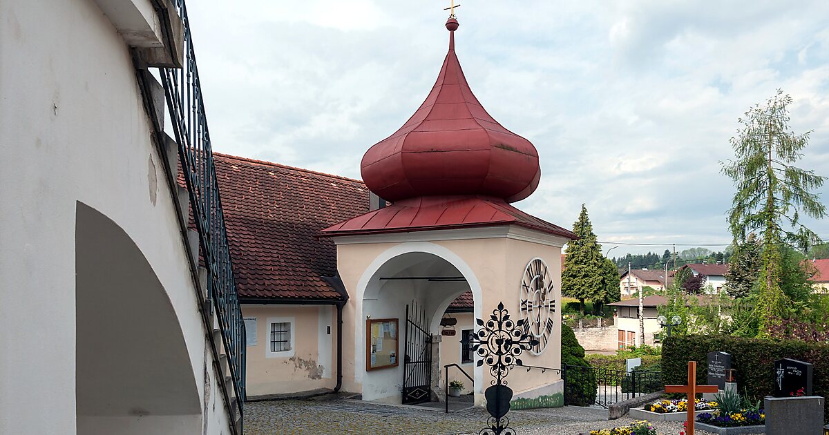 Pfarrkirche Fischlham in Fischlham, Österreich Sygic Travel