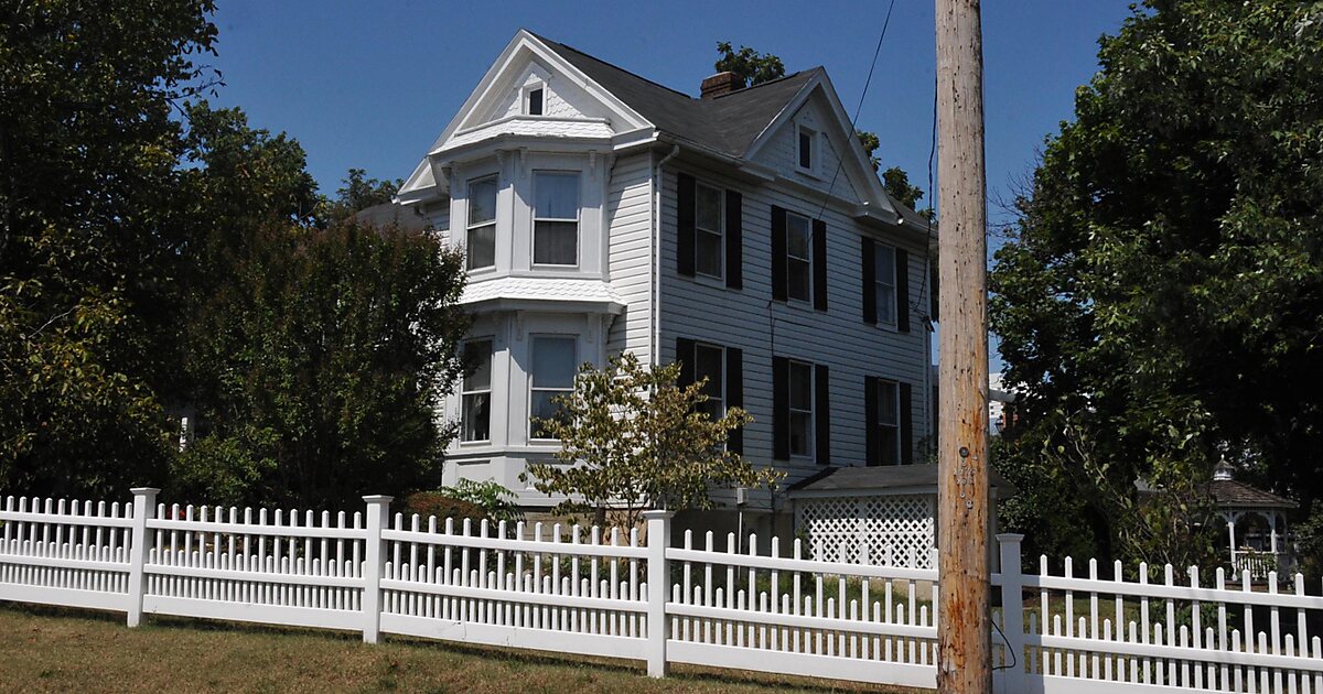 Clary's Mountain Historic District in West Virginia Sygic Travel