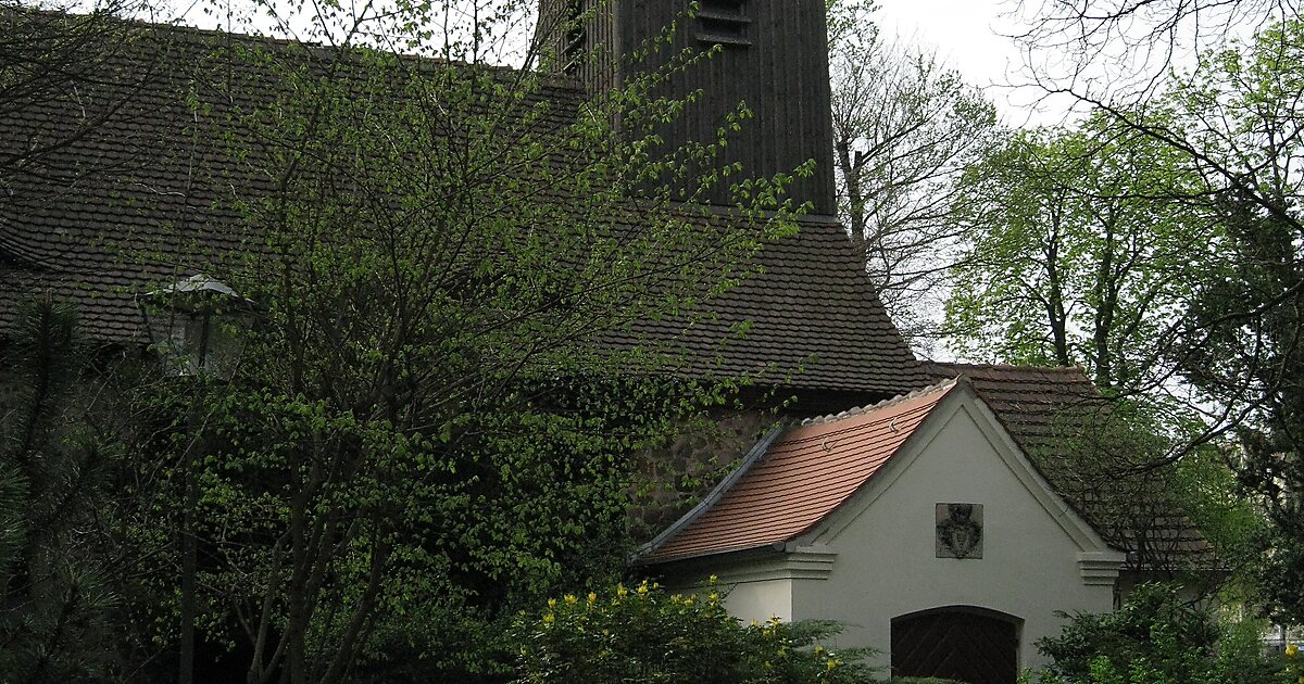 Dorfkirche Lichterfelde in Bezirk SteglitzZehlendorf, Berlin