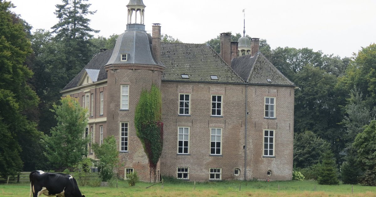 Hackfort Castle in Vorden, Netherlands | Tripomatic