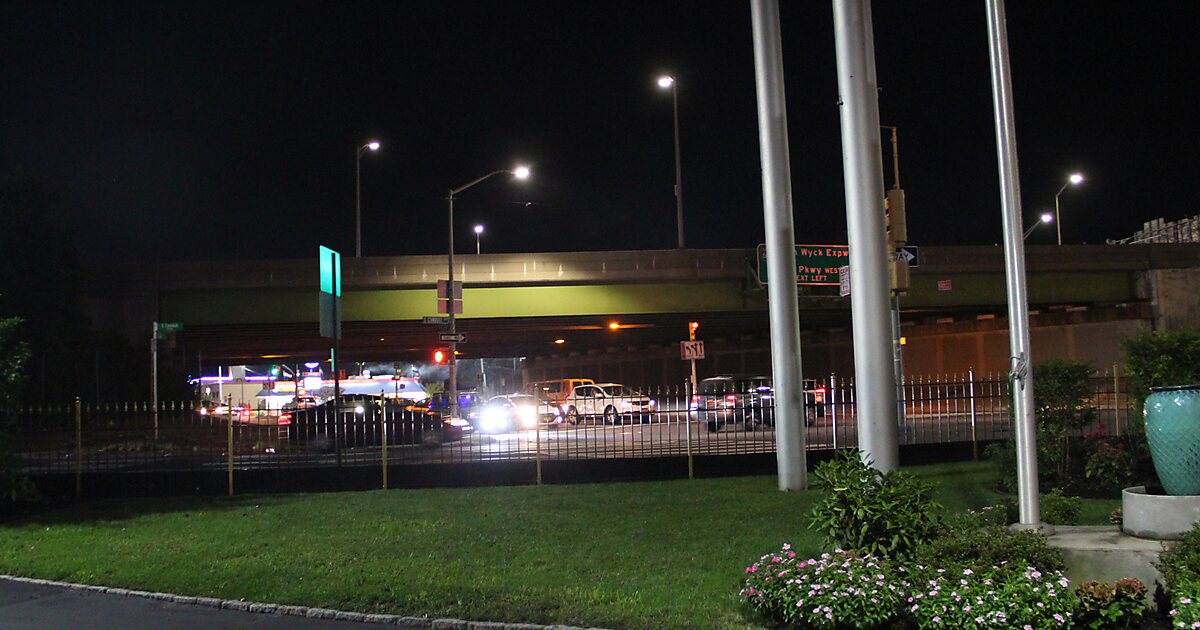 JFK Expressway in Queens, New York City | Tripomatic