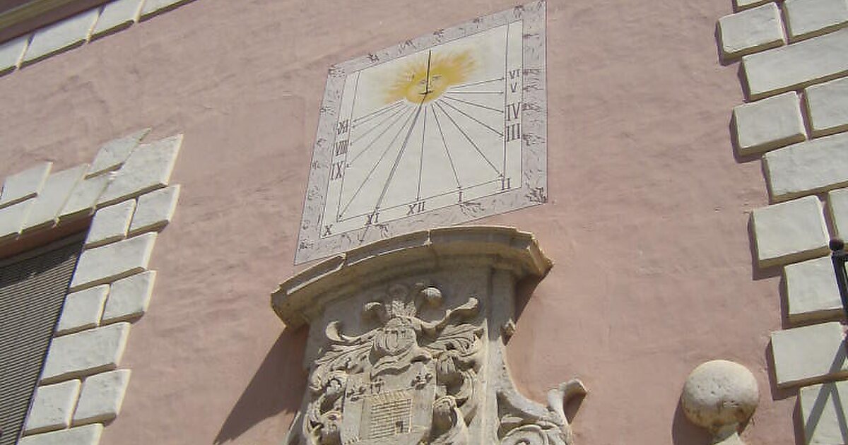 Palacio de Casassús en Alcira, España Tripomatic