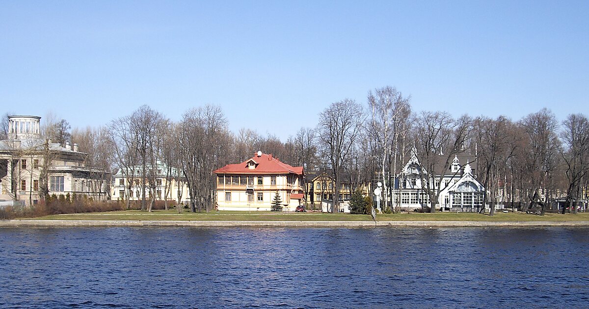 Каменный остров в санкт петербурге