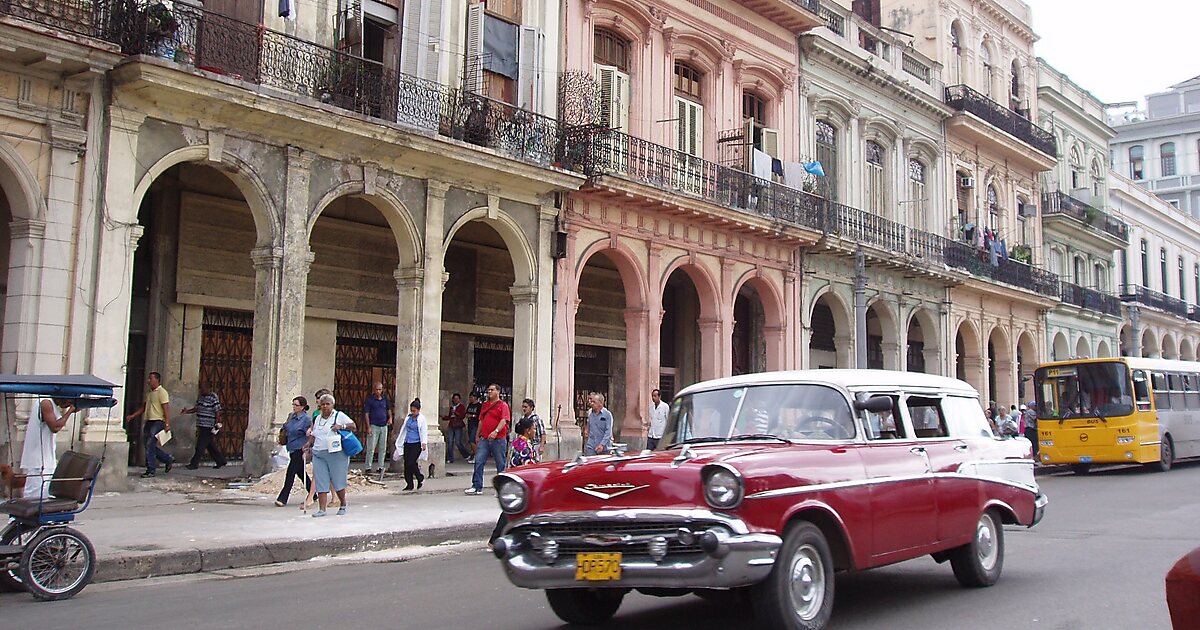 точное время гавана. куба русские туристы. куба гавана транзит. куба столица гавана достопримечательности. кубинский костюм.