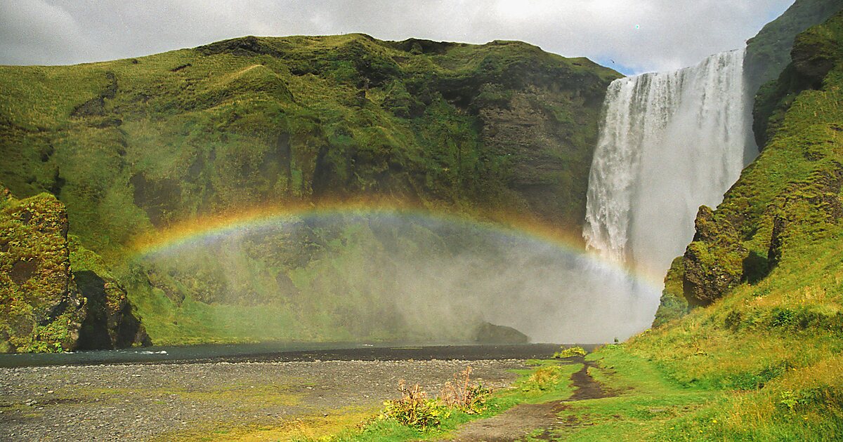 Skogafoss in Suðurland, Iceland | Tripomatic