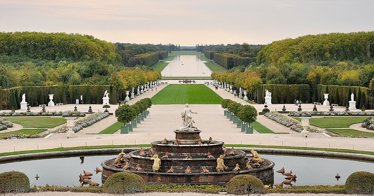 Palace of Versailles in Versailles, France | Tripomatic