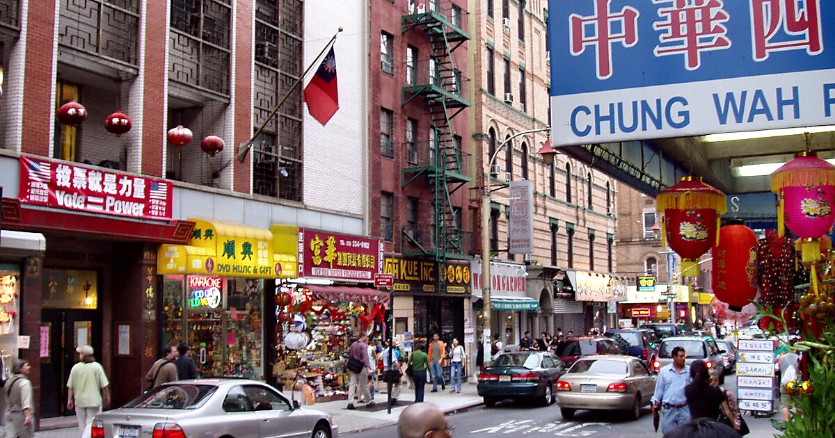 Mott Street in Manhattan, New York City | Tripomatic