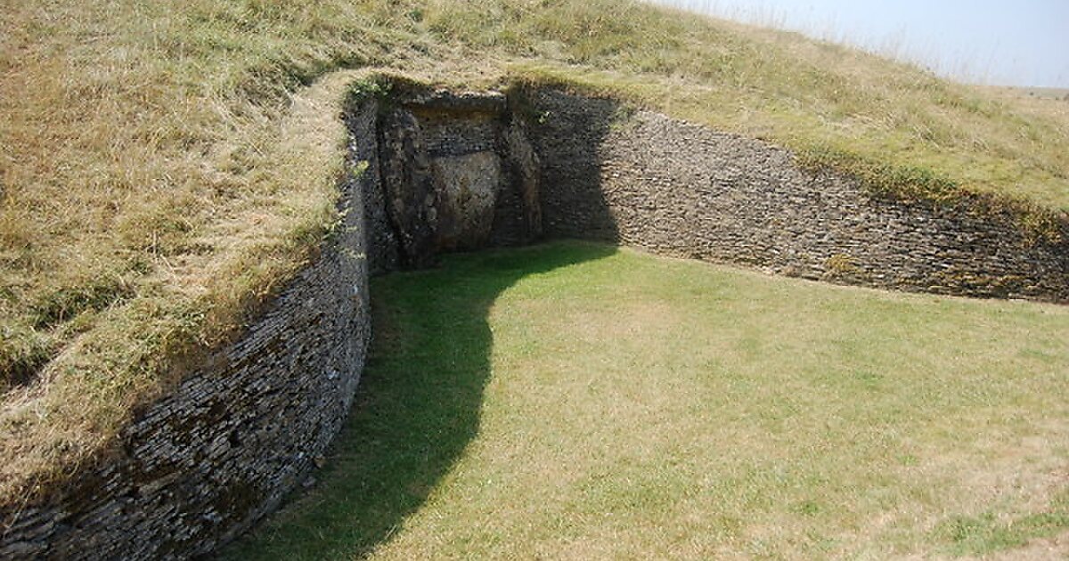 Belas Knap Longbarrow in Gloucestershire UK Sygic Travel