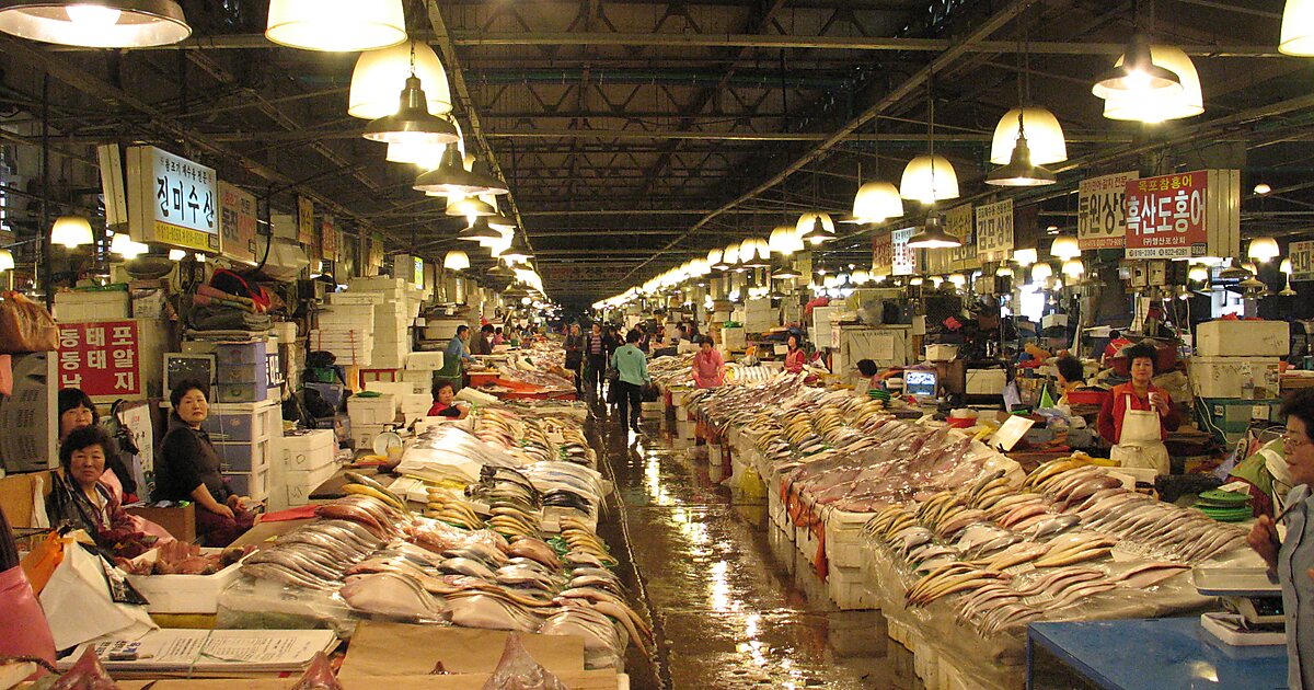 Noryangjin Fisheries Wholesale Market Former Market in