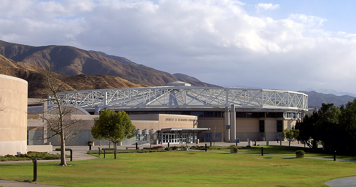 San Bernardino California 美國的加州州立大學聖貝納迪諾分校 Sygic Travel