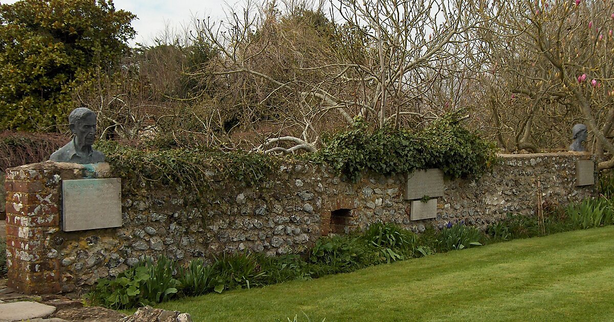 Monk's House in Rodmell, UK Sygic Travel