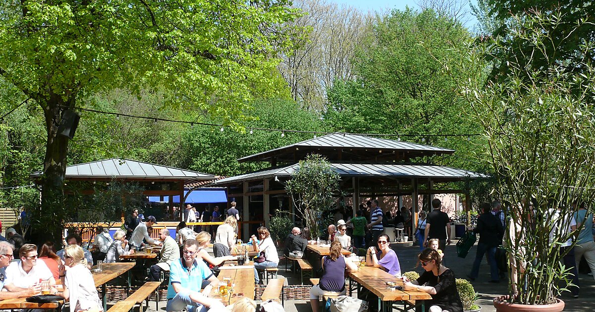 caf-am-neuen-see-in-bezirk-mitte-berlin-deutschland-sygic-travel
