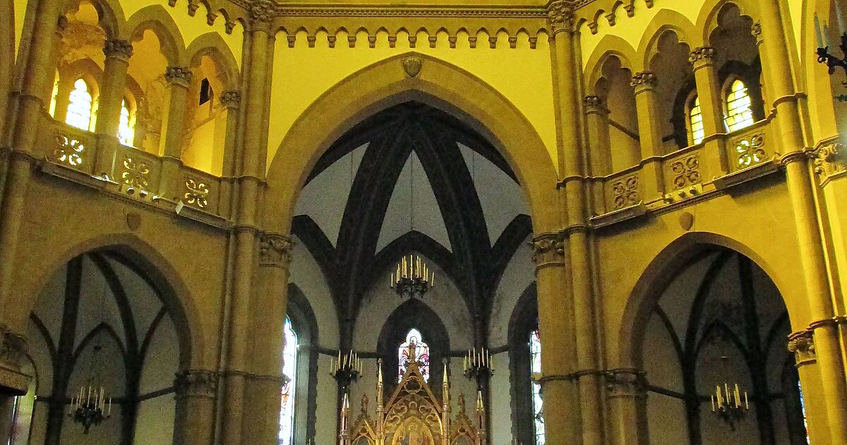 Chiesa Parrocchiale Dei Sette Santi Fondatori Chiesa dei Sette Santi Fondatori - Firenze, Italia | Tripomatic