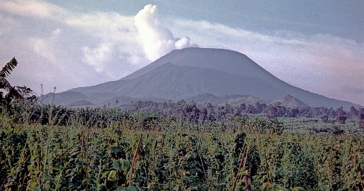 Monte Nyiragongo en North Kivu, Uganda | Tripomatic