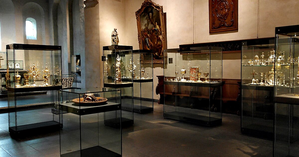 Treasury of the Basilica of Saint Servatius in Maastricht-Centrum ...