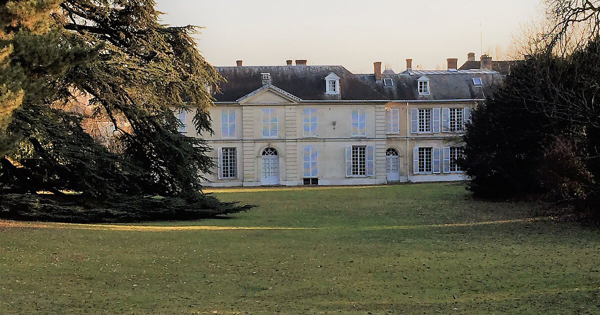 Château de Vilmorin VerrièresleBuisson, France Sygic Travel