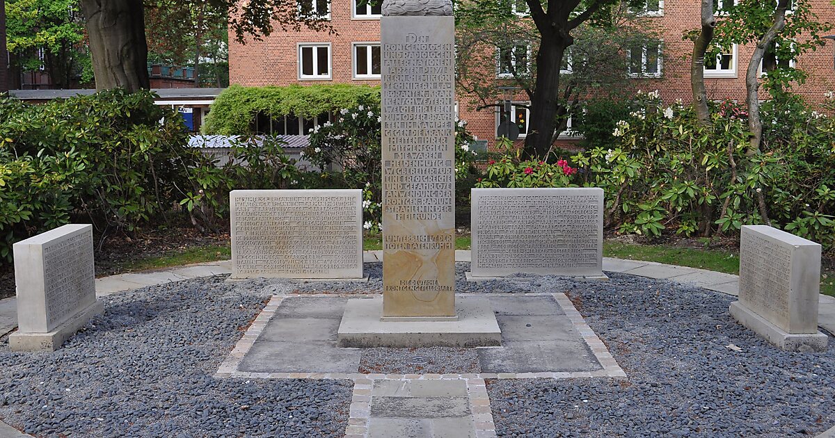 Monument to the Xray and Radium Martyrs of All Nations in Hamburg