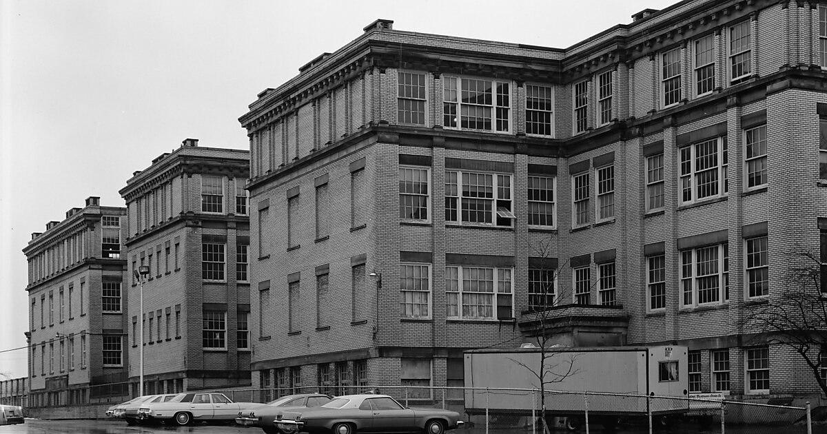 Canton McKinley High School in Canton, Ohio, United States Sygic Travel