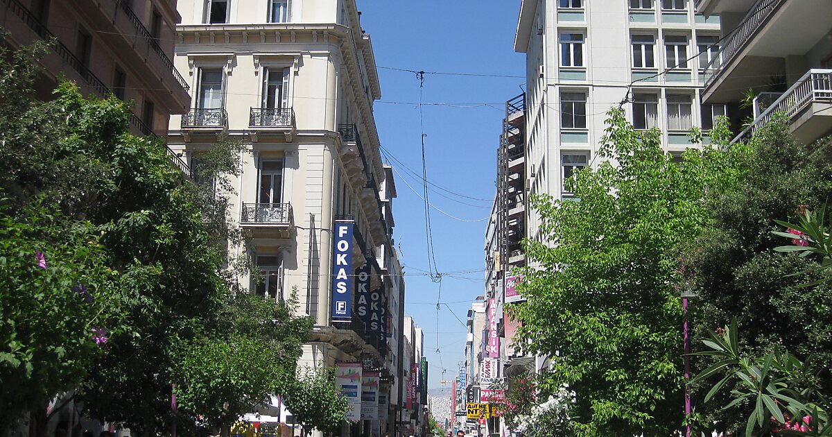 Ermou Street in Athens, Greece | Tripomatic