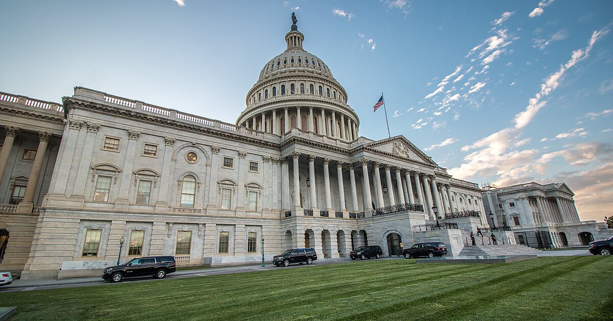 Capital of america. Капитолий США. Капитолий Вашингтон. Капитолий конгресс США. Капитолий в Вашингтоне, Архитектор т. Уальтер.