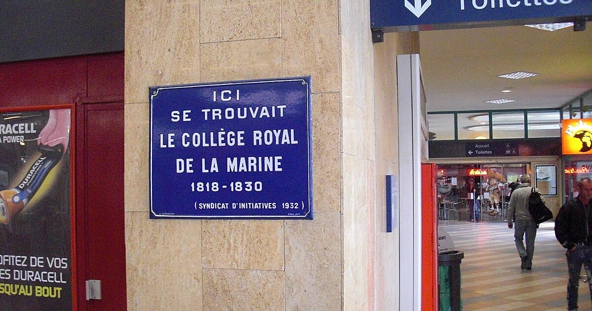 Angoulême station in Angoulême, France Tripomatic