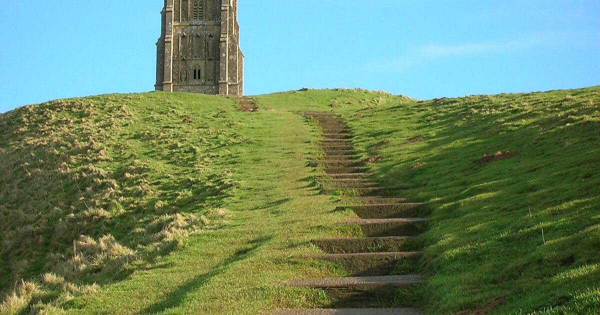 Glastonbury Tor in Glastonbury, UK | Tripomatic