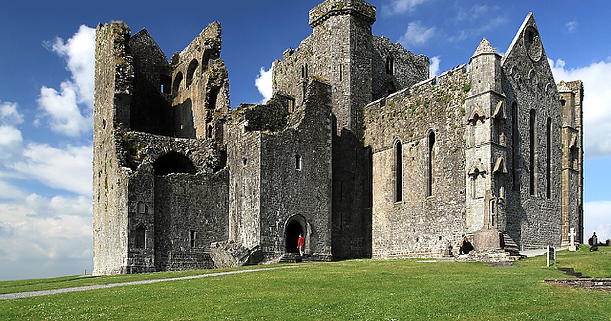 Rock of Cashel in Cashel, Irland | Tripomatic