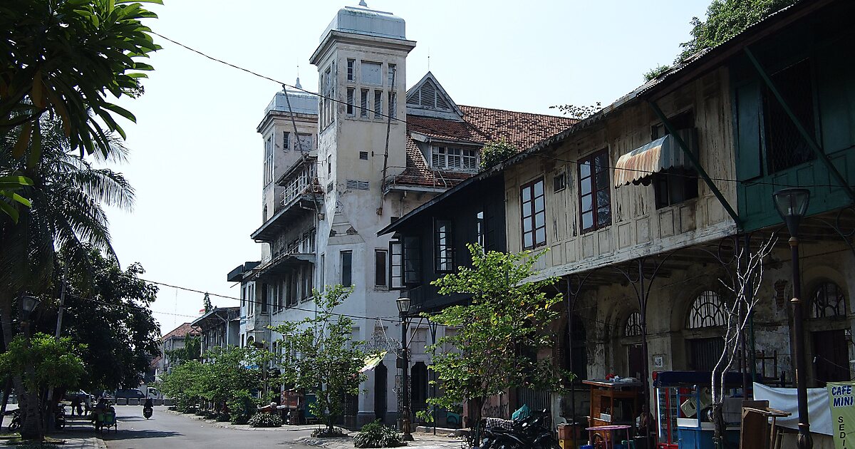 Jakarta Old Town in Pinangsia, Indonesia | Sygic Travel