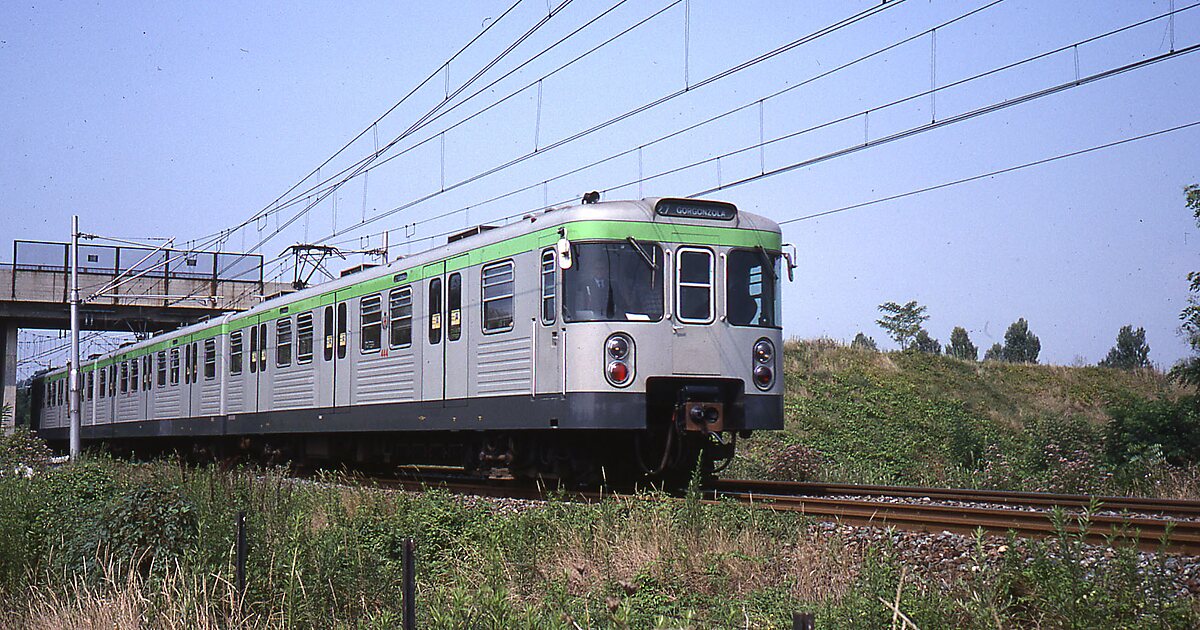 Milan Metro Line 2 in Milan, Italy | Tripomatic