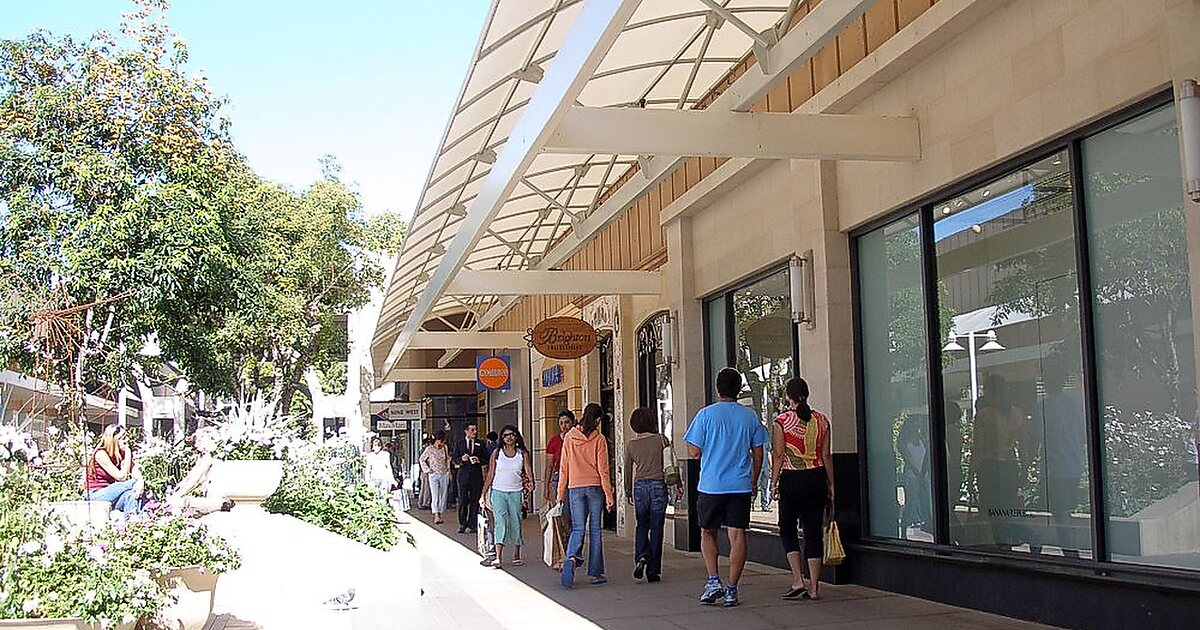 Louis Vuitton at Stanford Shopping Center - A Shopping Center in Palo Alto,  CA - A Simon Property