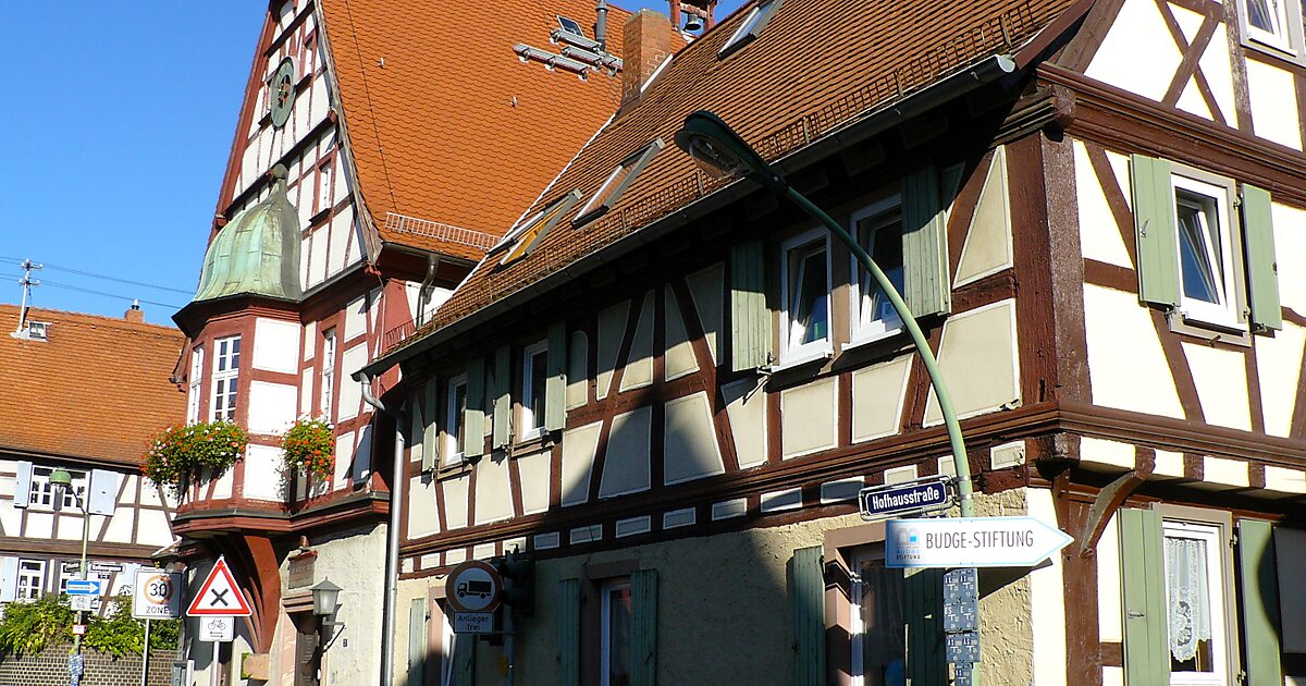 Seckbach Townhall in Seckbach, Frankfurt Sygic Travel