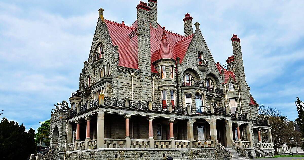 Craigdarroch Castle in Victoria, British Columbia, Canada | Tripomatic