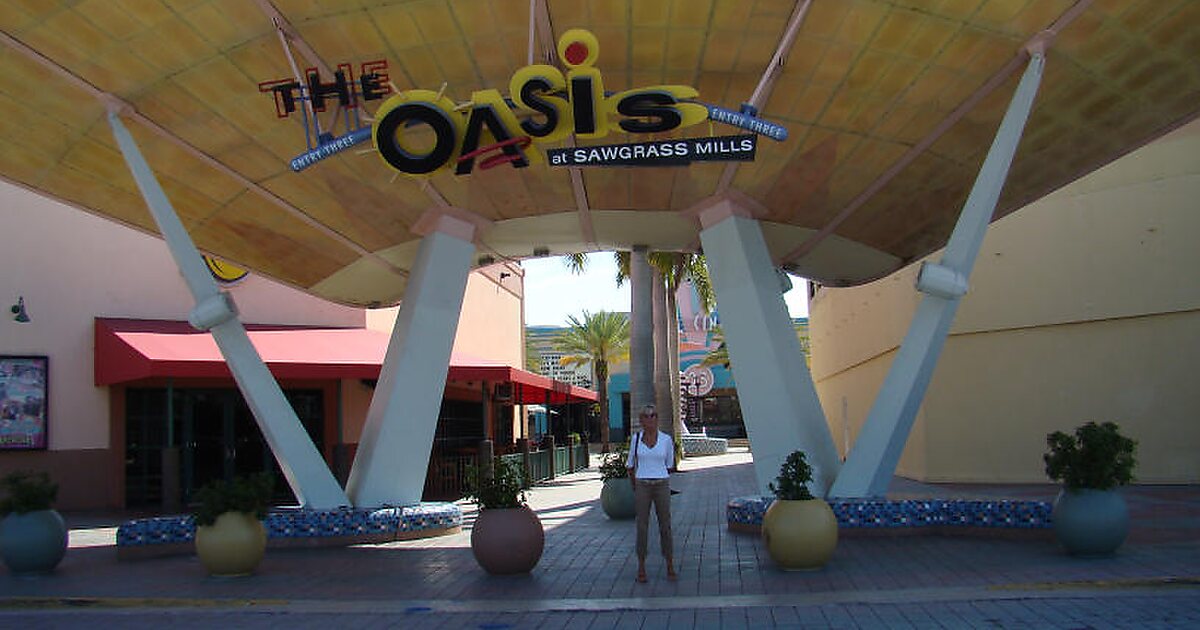 The Oasis at Sawgrass Mills revamp to debut by year end - South