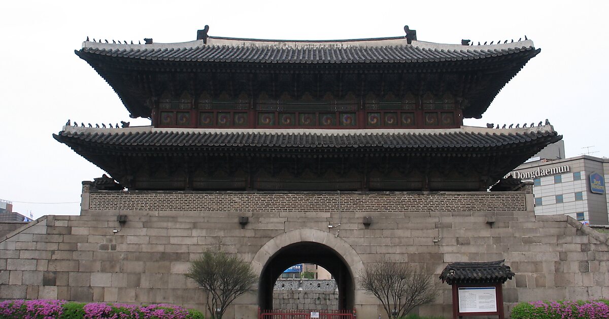 Heunginjimun / Dongdaemun in Jongno District, Seoul, South Korea ...