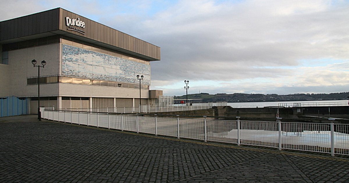 RRS Discovery in Dundee