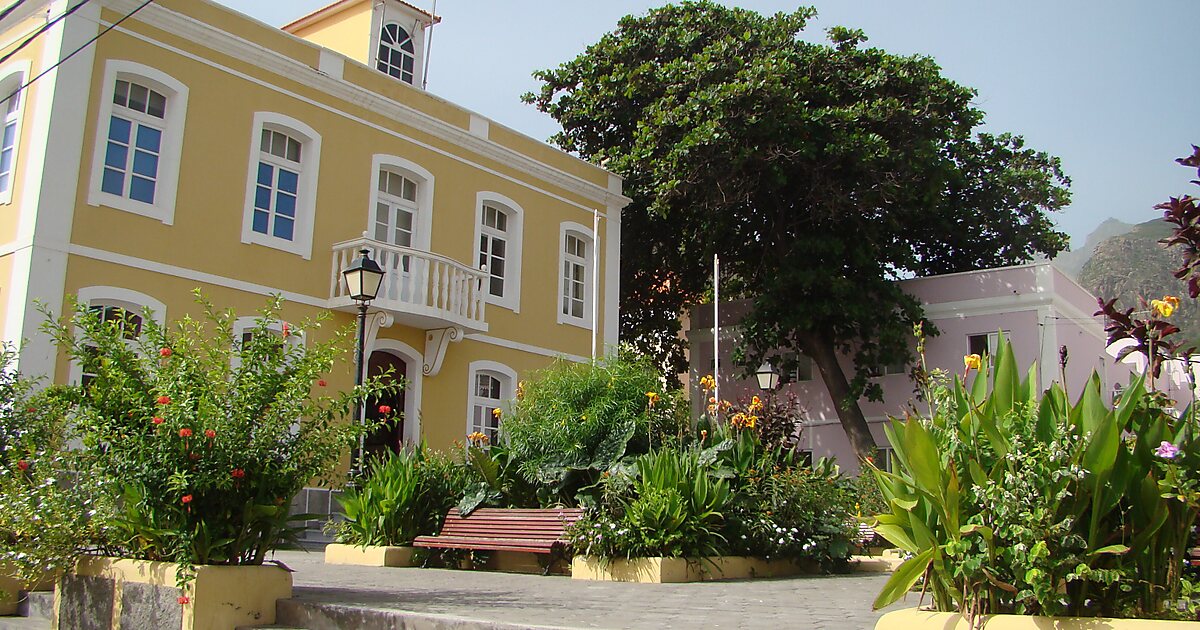 cidade-das-pombas-in-paul-cabo-verde-tripomatic