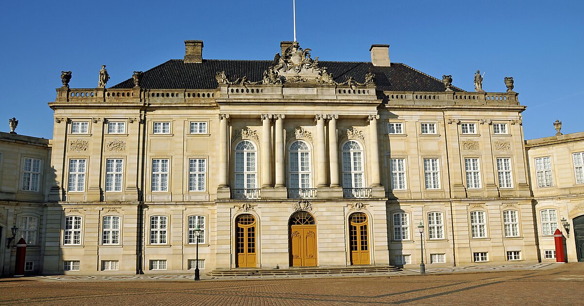 amalienborg castle visit