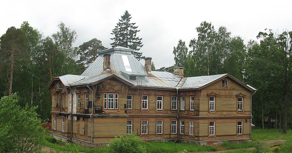 Поселок ломоносовский ленинградская область. Лебяжье Ломоносовский. Лебяжье Ленинградская область. Лебяжий поселок в Ломоносовском районе Ленинградской. Поселок Лебяжье Ломоносовский район Лоцманская школа.