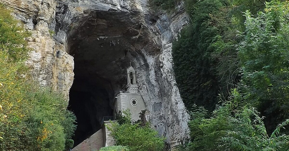 Bienvenue Aux Grottes De La Balme Youtube
